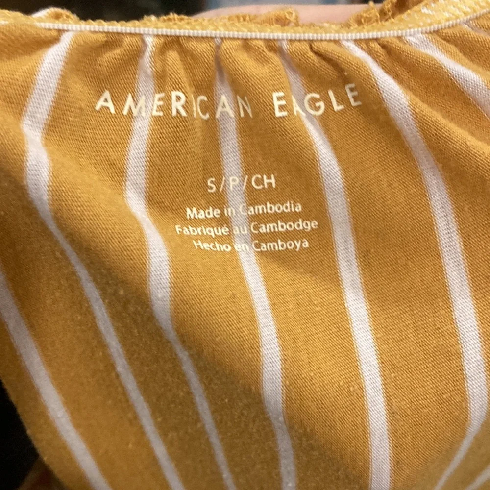 American Eagle crop top ~ small - Picture 4 of 4